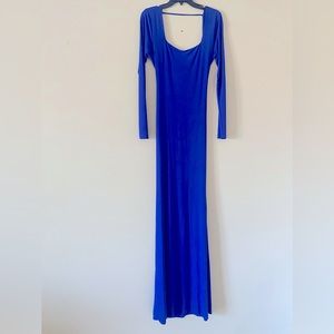 Sexy beautiful viencurve hugging open back gown with low back scrunch butt